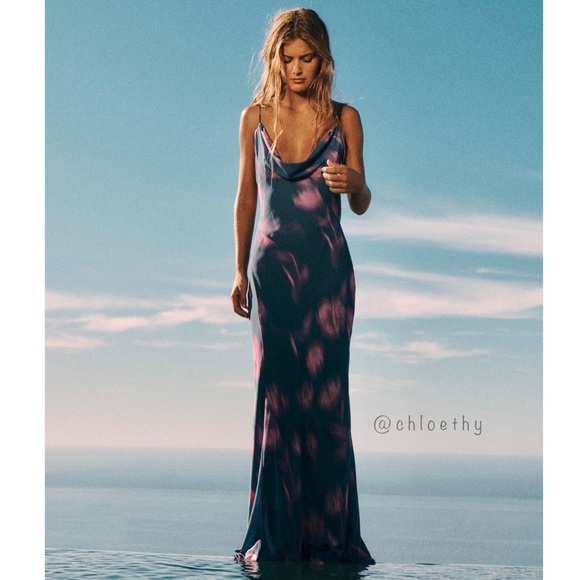 zara flowy neckline printed dress Champagne V Neck Chiffon Long Prpm Dresses, V Neck Champagne Chiffon L –  morievent main image 1